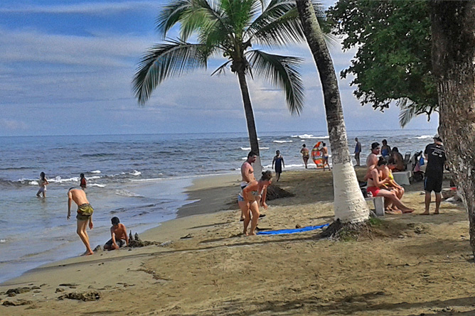 Unterschiede Zwischen Der Karibik Und Pazifikkuste Von Costa Rica