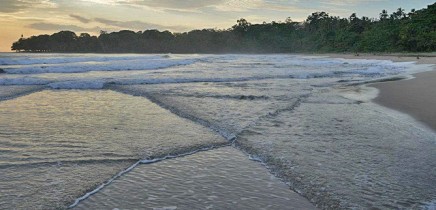 Klima_Costa-Rica_Meeresstörmung_Foto_Lange_2012